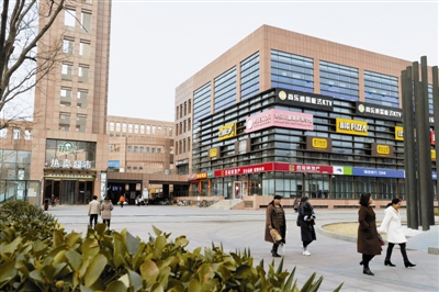 中新生态城入住人口_...完成销售72.6%,累计入住人口约两万人. 中新天津?-中新天(2)