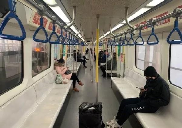 233.jpg